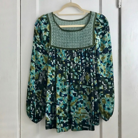 Green Print Blouse Sz M/L - Picture 4 of 8